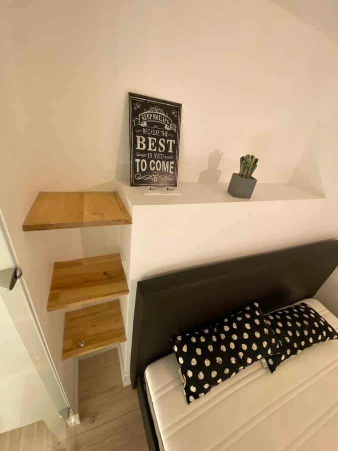 Zema5 Old Town Loft Apartment วิลนีอุส ภายนอก รูปภาพ
