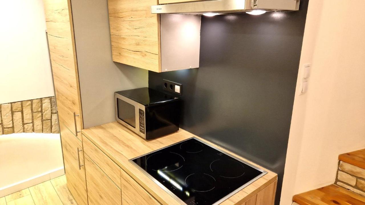 Zema5 Old Town Loft Apartment วิลนีอุส ภายนอก รูปภาพ